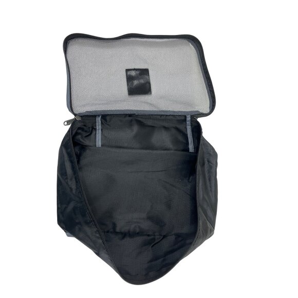 Lightweight Black Travel Packing Cube With Mesh Top & Zipper 12g - Picture 3 of 6